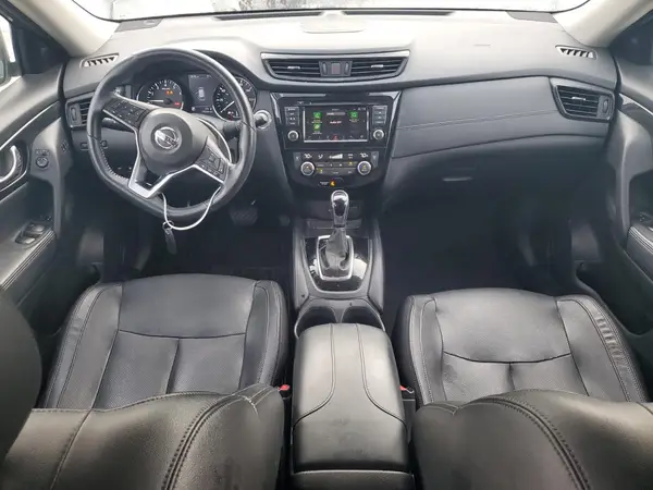5N1AT2MT0JC802796 2018 NISSAN ROGUE - Image 8