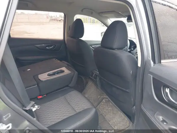 5N1AT2MT0JC809098 2018 NISSAN ROGUE - Image 8