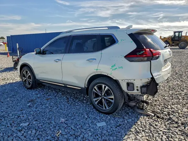 5N1AT2MT0JC815094 2018 NISSAN ROGUE - Image 2