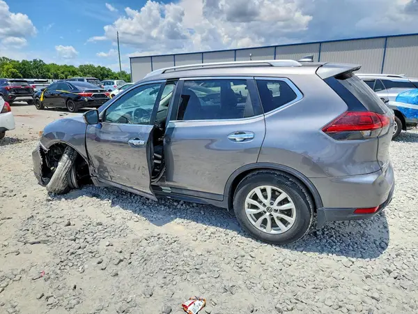 5N1AT2MT0JC819064 2018 NISSAN ROGUE - Image 2