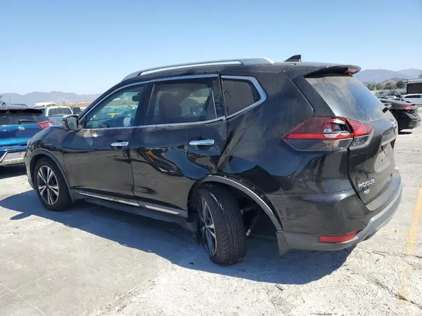 5N1AT2MT0JC821896 2018 NISSAN ROGUE - Image 2
