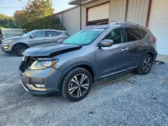 5N1AT2MT0JC825768 2018 NISSAN ROGUE