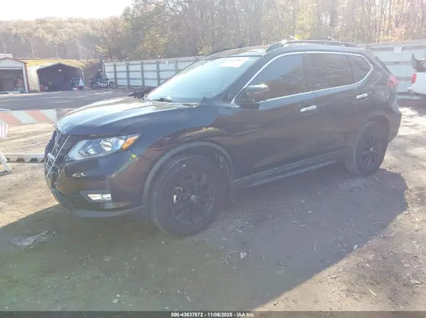 5N1AT2MT0JC827231 2018 NISSAN ROGUE - Image 2