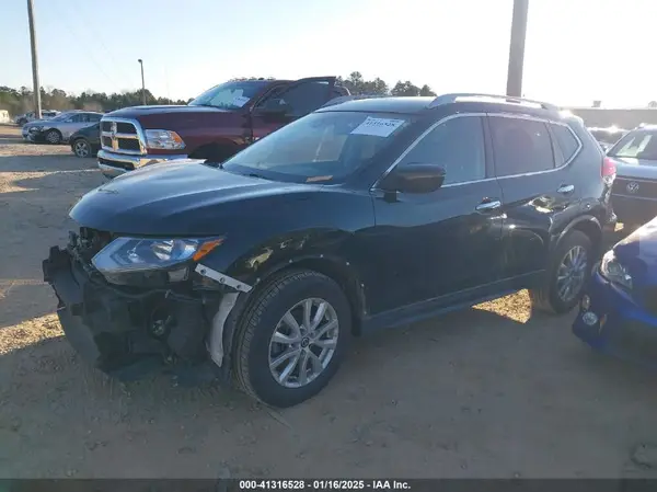 5N1AT2MT0KC702974 2019 NISSAN ROGUE - Image 2