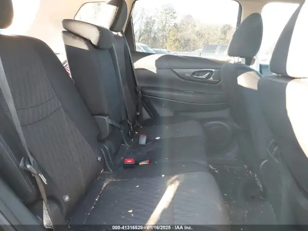 5N1AT2MT0KC702974 2019 NISSAN ROGUE - Image 8