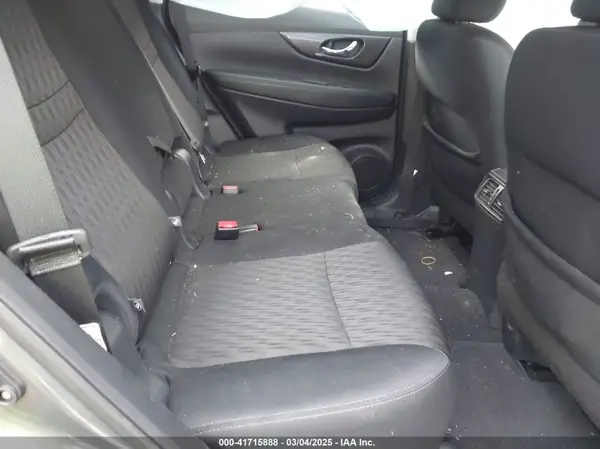 5N1AT2MT0KC708984 2019 NISSAN ROGUE - Image 8