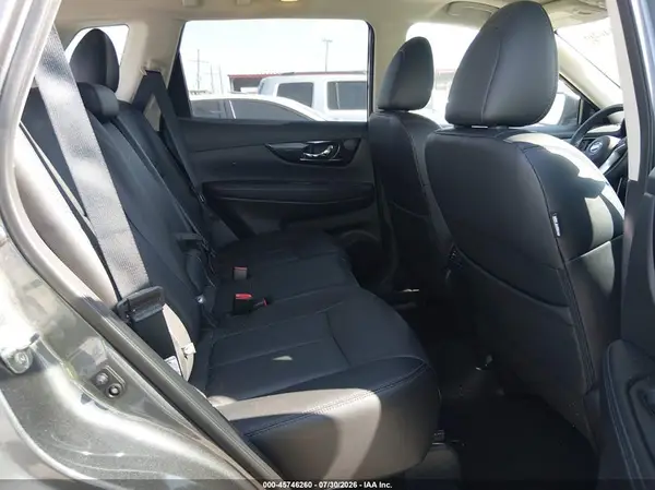 5N1AT2MT0KC716535 2019 NISSAN ROGUE - Image 8