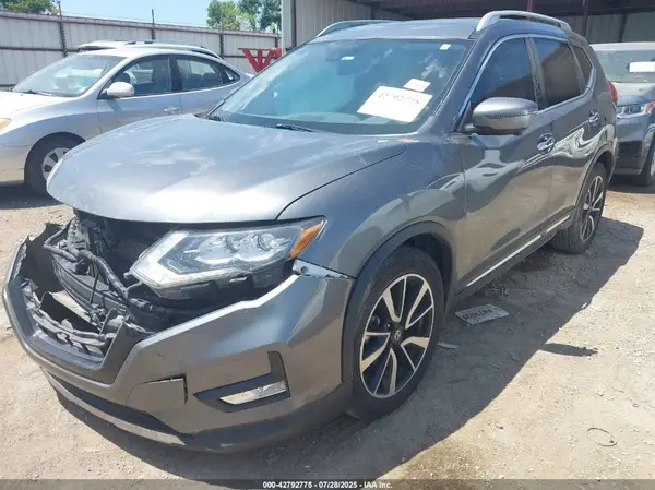 5N1AT2MT0KC731990 2019 NISSAN ROGUE - Image 2