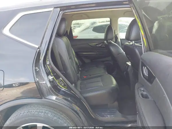 5N1AT2MT0KC765461 2019 NISSAN ROGUE - Image 8