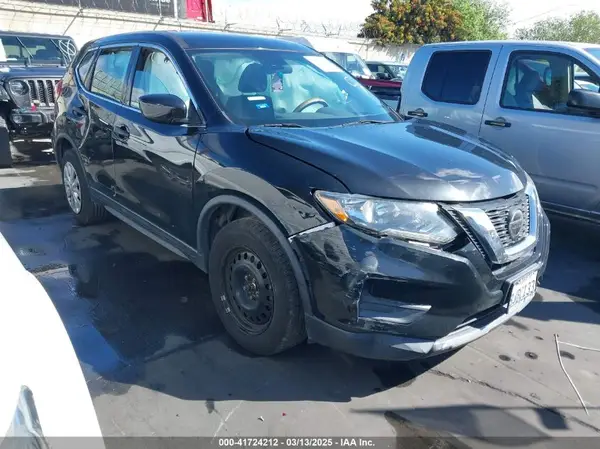 5N1AT2MT0KC768957 2019 NISSAN ROGUE - Image 1