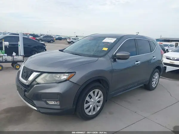 5N1AT2MT0KC770885 2019 NISSAN ROGUE - Image 2