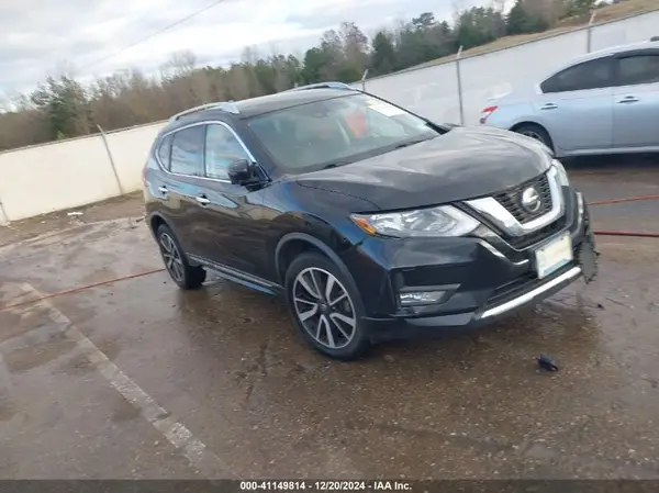 5N1AT2MT0KC789324 2019 NISSAN ROGUE - Image 1