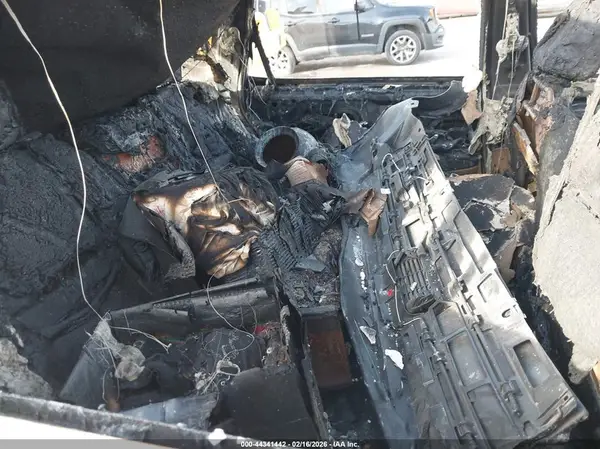 5N1AT2MT0KC794054 2019 NISSAN ROGUE - Image 8