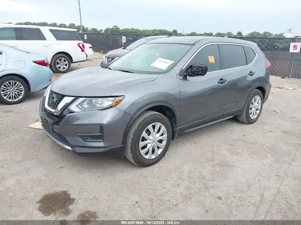 5N1AT2MT0KC800211 2019 NISSAN ROGUE - Image 2