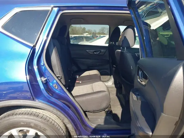 5N1AT2MT0KC800869 2019 NISSAN ROGUE - Image 8