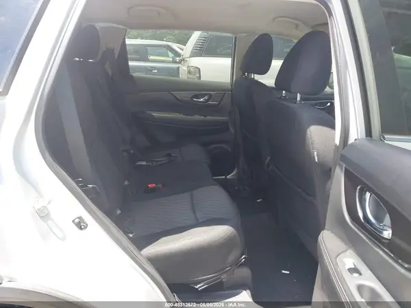 5N1AT2MT0KC814111 2019 NISSAN ROGUE - Image 8