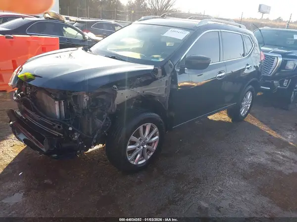 5N1AT2MT0KC823018 2019 NISSAN ROGUE - Image 2