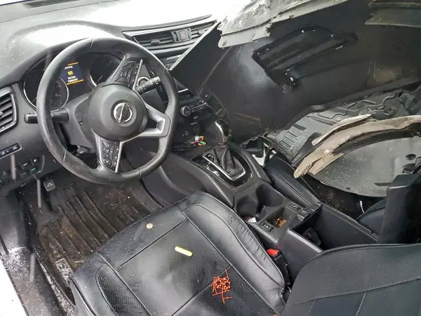 5N1AT2MT0KC827859 2019 NISSAN ROGUE - Image 8