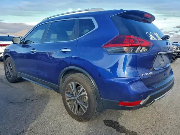 5N1AT2MT0KC838599 2019 NISSAN ROGUE - Image 2
