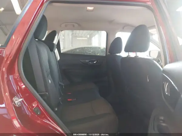 2020 NISSAN ROGUE auction photo 8