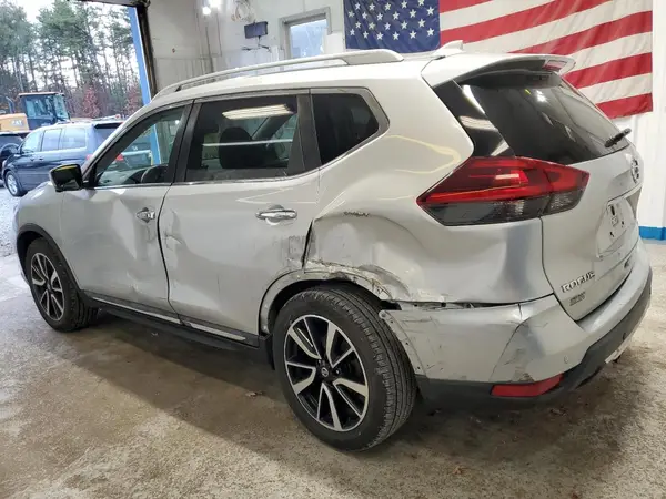 5N1AT2MT0LC714561 2020 NISSAN ROGUE - Image 2