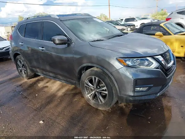 5N1AT2MT0LC752386 2020 NISSAN ROGUE - Image 1