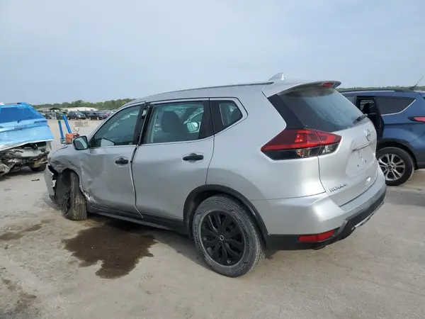 5N1AT2MT0LC754669 2020 NISSAN ROGUE - Image 2