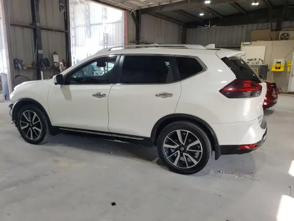 5N1AT2MT0LC766126 2020 NISSAN ROGUE - Image 2