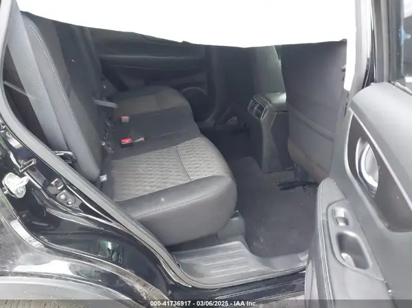 5N1AT2MT0LC790863 2020 NISSAN ROGUE - Image 8