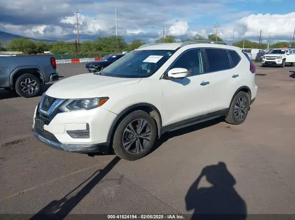 5N1AT2MT0LC798106 2020 NISSAN ROGUE - Image 2