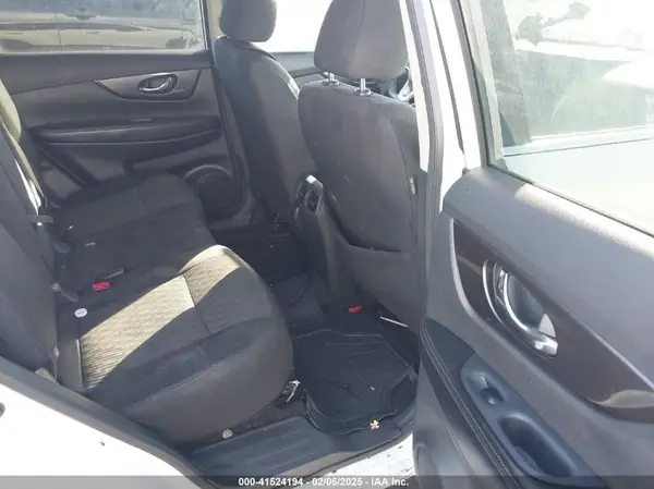 5N1AT2MT0LC798106 2020 NISSAN ROGUE - Image 8