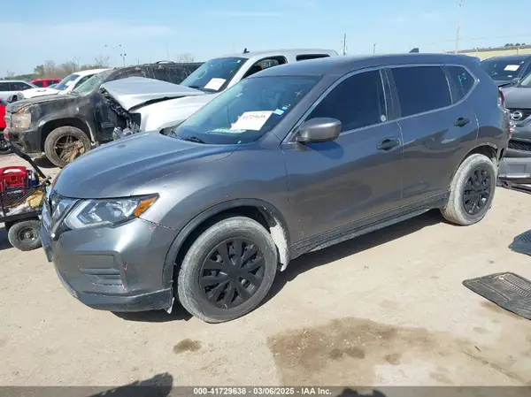5N1AT2MT0LC805619 2020 NISSAN ROGUE - Image 2
