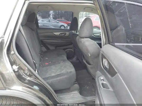 5N1AT2MT1GC743024 2016 NISSAN ROGUE - Image 8