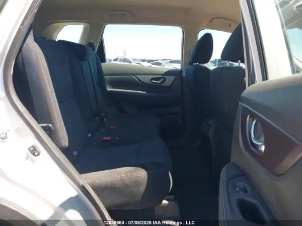 5N1AT2MT1GC770045 2016 NISSAN ROGUE - Image 8
