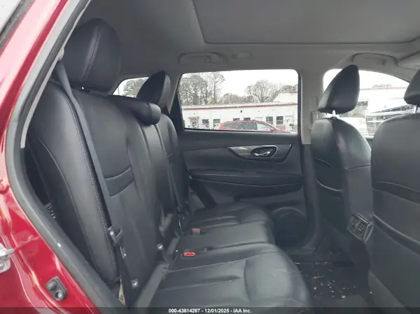 5N1AT2MT1GC770711 2016 NISSAN ROGUE - Image 8