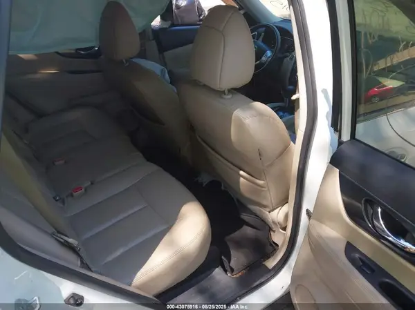 5N1AT2MT1GC774015 2016 NISSAN ROGUE - Image 8