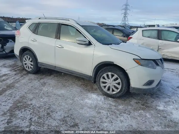 5N1AT2MT1GC805439 2016 NISSAN ROGUE - Image 1