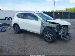 5N1AT2MT1GC807837 2016 NISSAN ROGUE