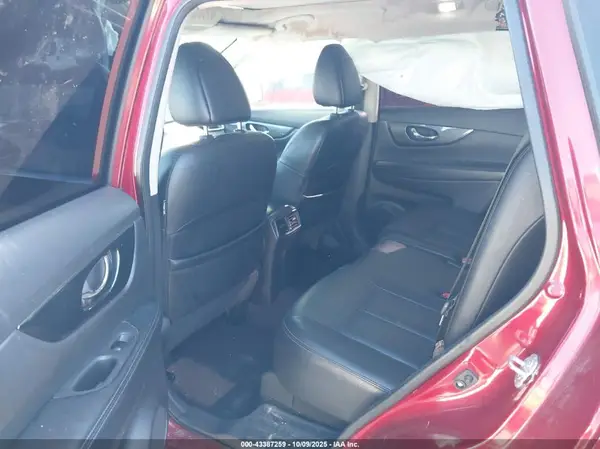 5N1AT2MT1GC807921 2016 NISSAN ROGUE - Image 8
