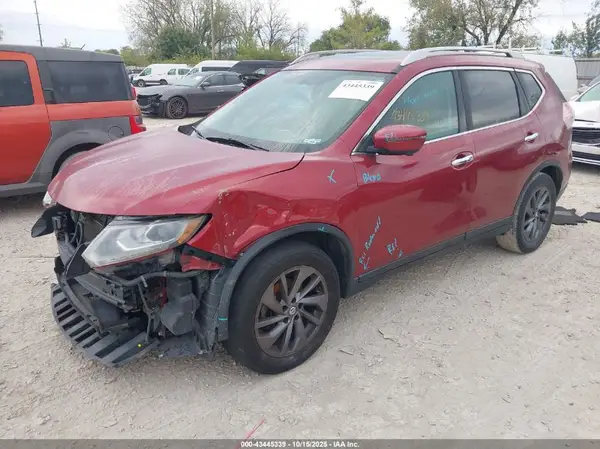 5N1AT2MT1GC814903 2016 NISSAN ROGUE - Image 2