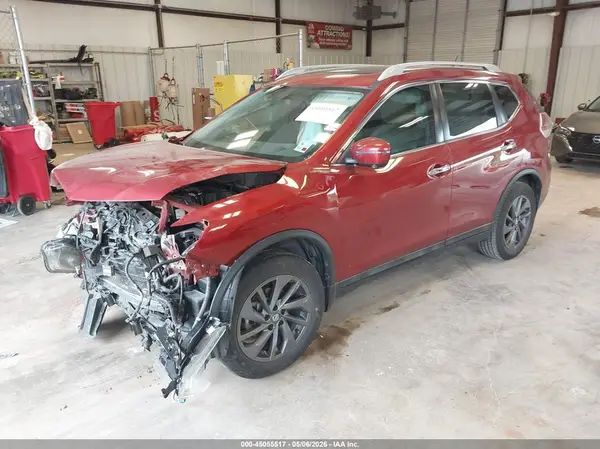 5N1AT2MT1GC828414 2016 NISSAN ROGUE - Image 2