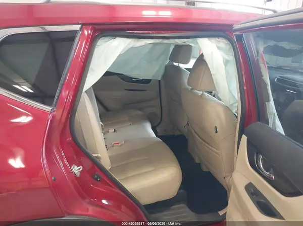 5N1AT2MT1GC828414 2016 NISSAN ROGUE - Image 8