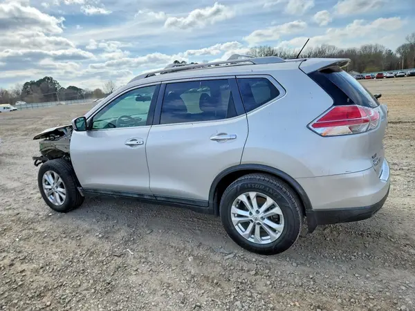 5N1AT2MT1GC829014 2016 NISSAN ROGUE - Image 2