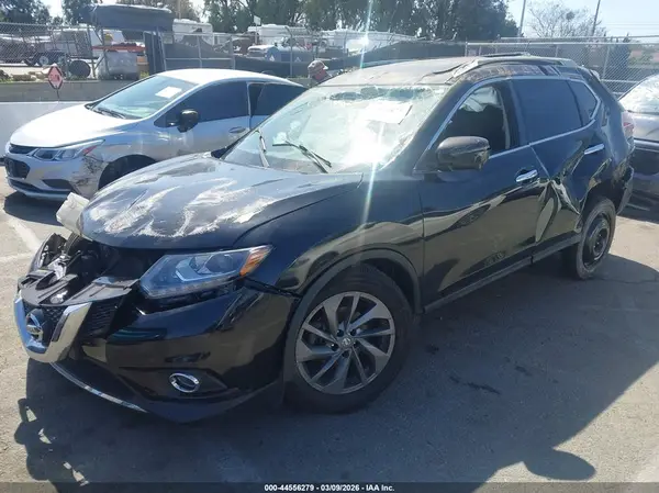 5N1AT2MT1GC860618 2016 NISSAN ROGUE - Image 2