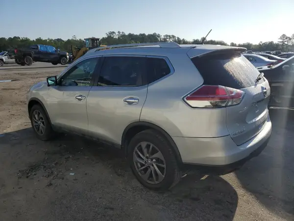 5N1AT2MT1GC864443 2016 NISSAN ROGUE - Image 2