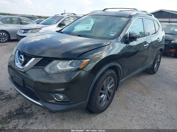 5N1AT2MT1GC864765 2016 NISSAN ROGUE - Image 2