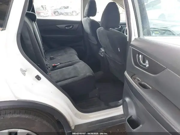 5N1AT2MT1GC873434 2016 NISSAN ROGUE - Image 8