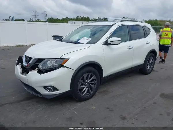 5N1AT2MT1GC889195 2016 NISSAN ROGUE - Image 2