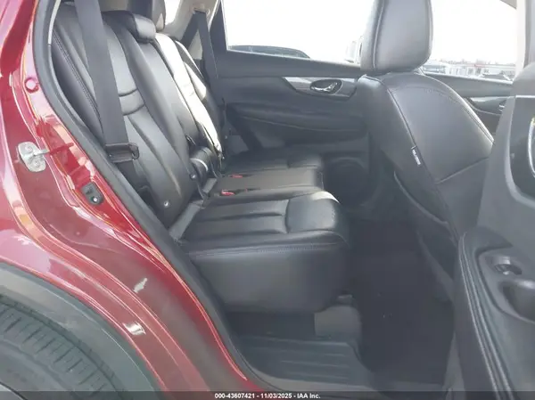 5N1AT2MT1GC921532 2016 NISSAN ROGUE - Image 8