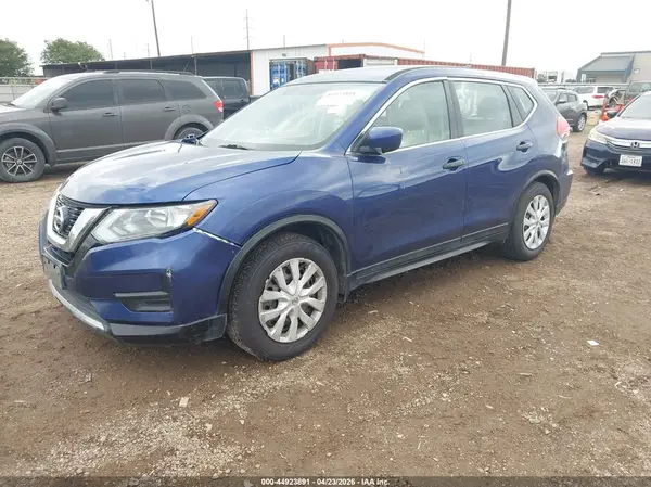 5N1AT2MT1HC730193 2017 NISSAN ROGUE - Image 2